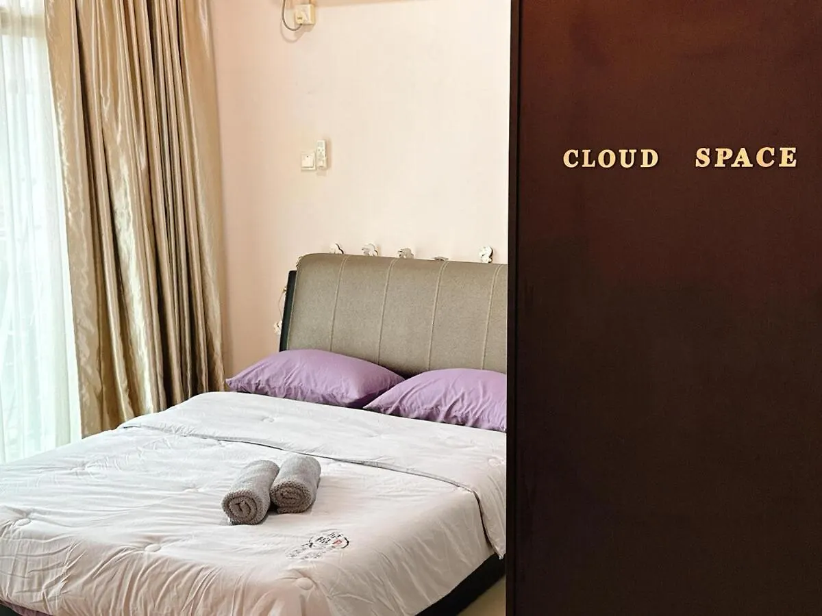 24 - Cosy Homely Suite Netflix And Wifi At Austin Jb Johor Bahru